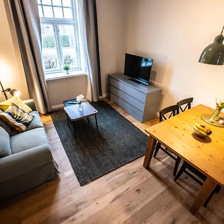 Apartment 4 - Saniertes Im Dankmalschutz - Nur Kurze Zeit Verfuegbar